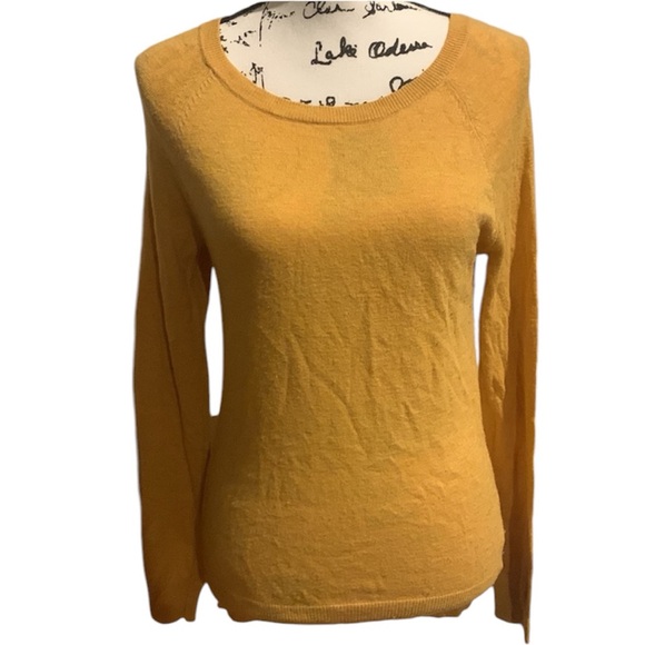 Mossimo Mustard Sweater - Picture 2 of 5